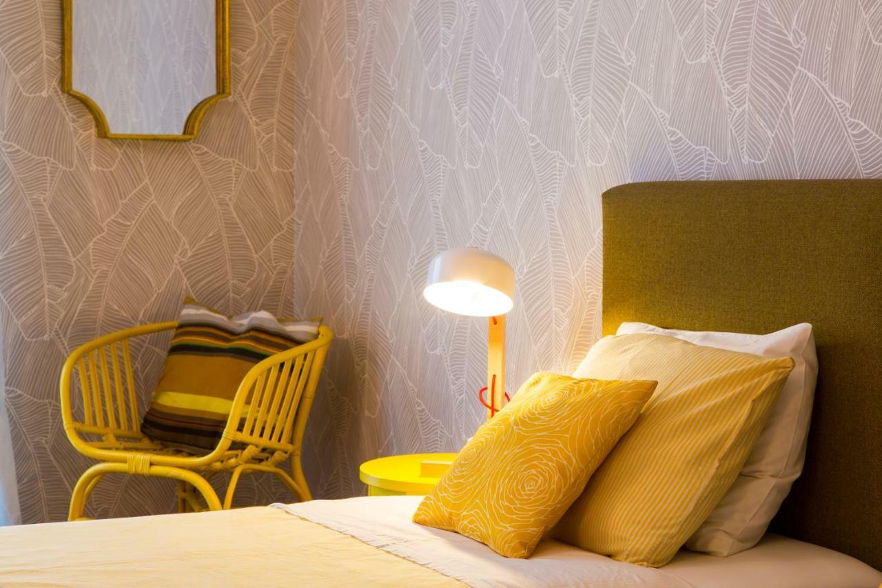 Charming 2-Bedroom Apartment In The City Centre Lisbon Luaran gambar